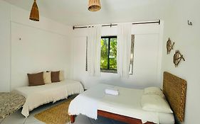 Casa Mar Suites